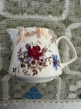 VTG White Ceramic Floral Creamer with Red and Blue Blooms and Gold Trim